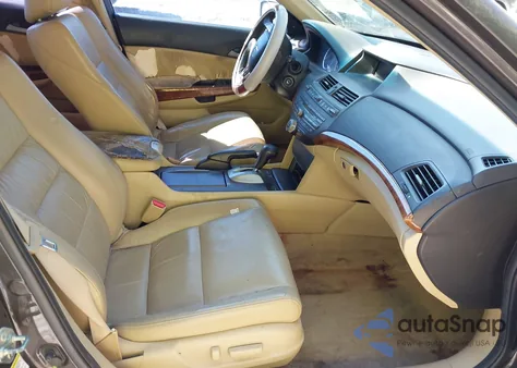 2011 Honda Accord 2.4 Ex-L from USA, damaged, VIN 1HGCP2F87BA083393